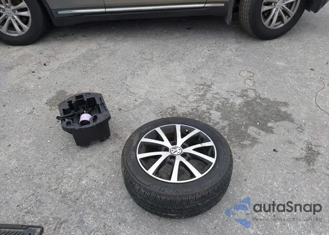 2016 Volkswagen Jetta 1.4T Se from USA, damaged, VIN 3VWD67AJ5GM382482